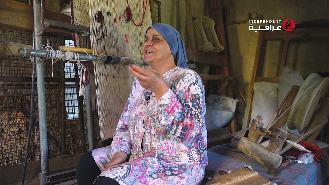 نهلة سكرية تحيك تراث الفاكهة بين خيوط السجاد