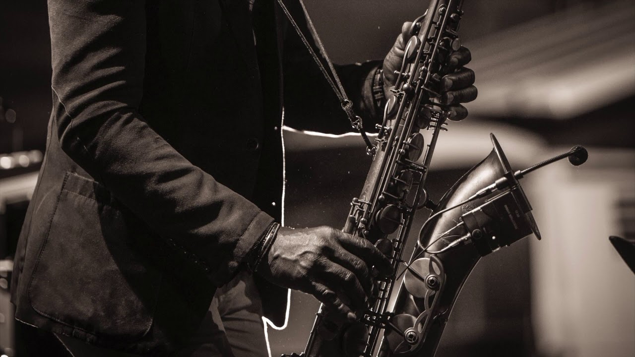Ain't no sunshine- by Bill WITHERS Interprétation- by Elga BRANCO ténor sax