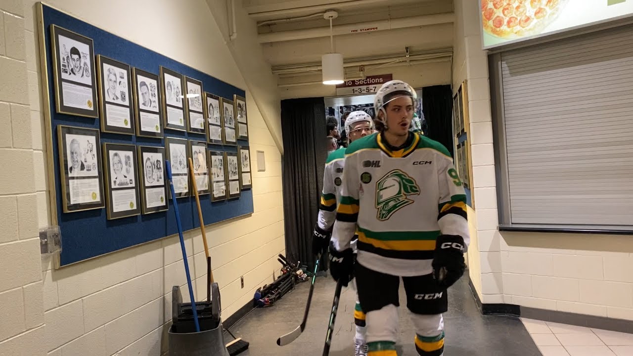 London knights G4 R4 Playoff CHIRPED BY FANS