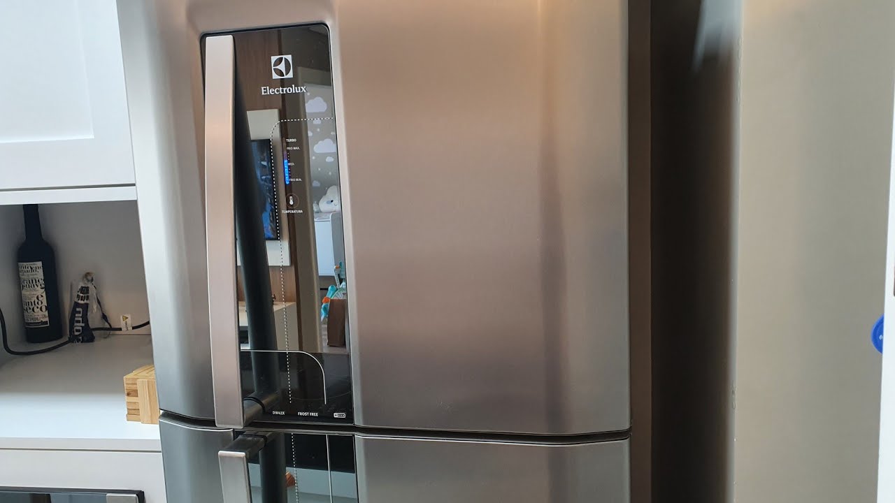 geladeira electrolux Dw42 df42 com vazamento de gás !!