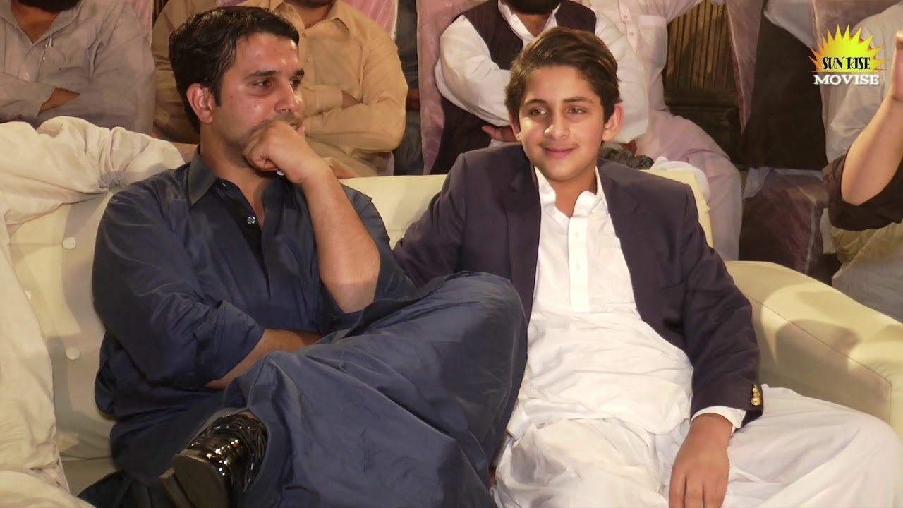 Shafi Esar Program at Shoaib Agha Wedding