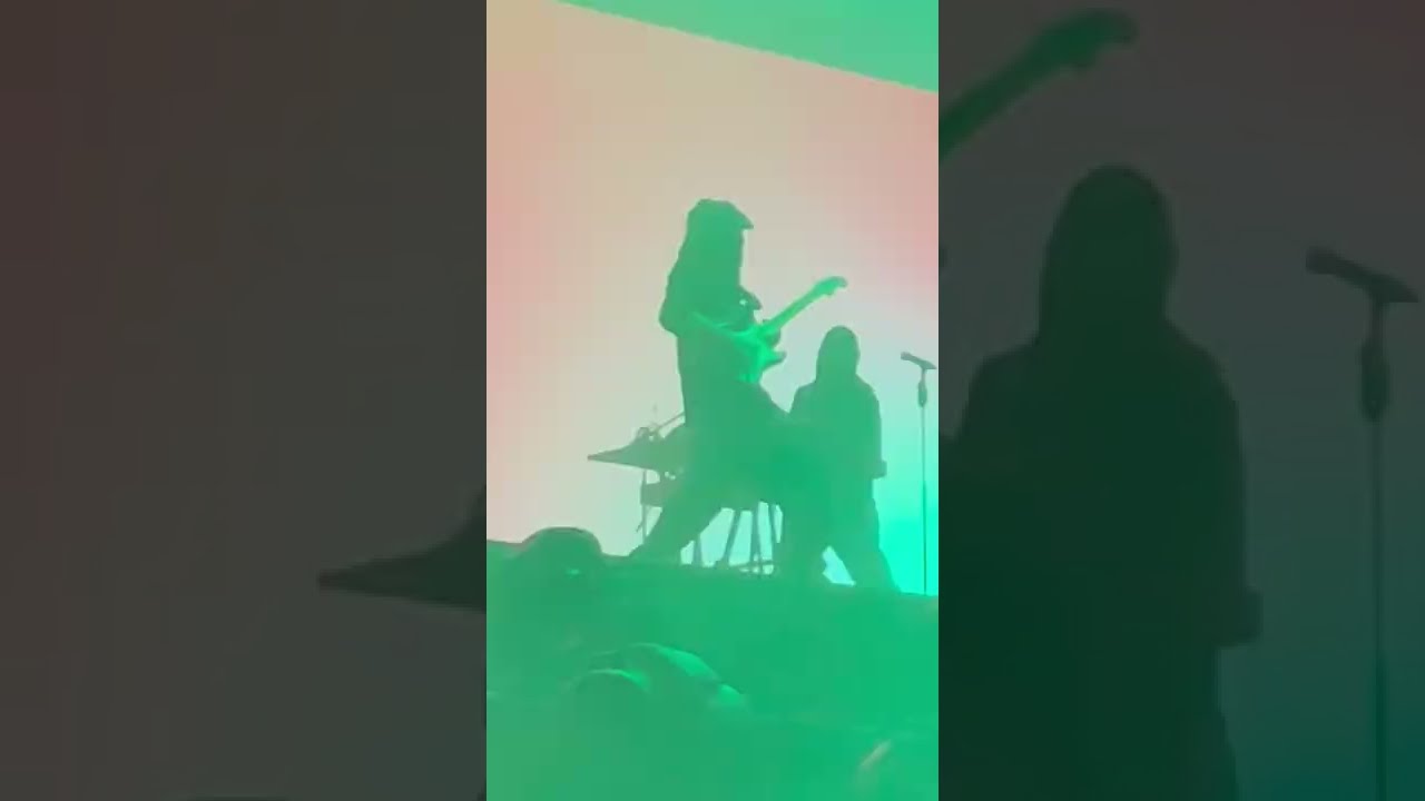 LIBERATO - NOVE MAGGIO (LIVE MILANO - IPPODROMO SAN SIRO)