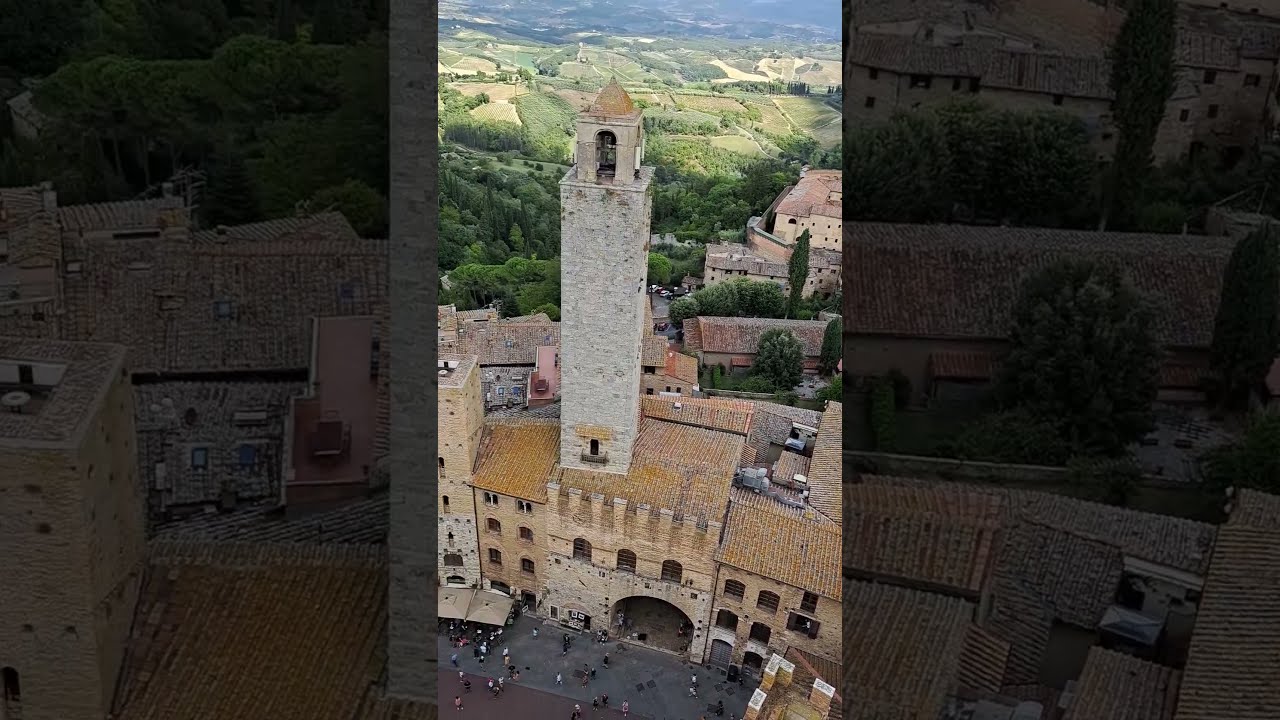 San Gimignano - Piazza della Cisterna a Piazza del Duomo