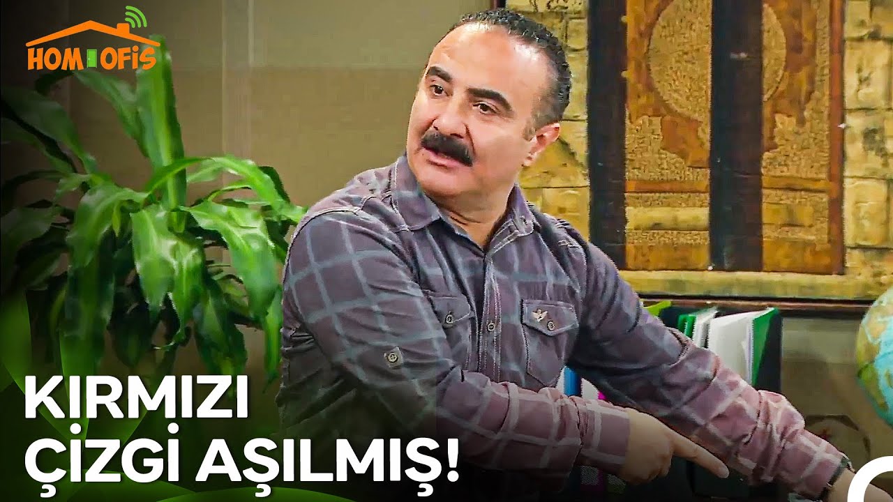 Hamdi Bilgisayarını Göremeyince Çıldırdı - Hom Ofis