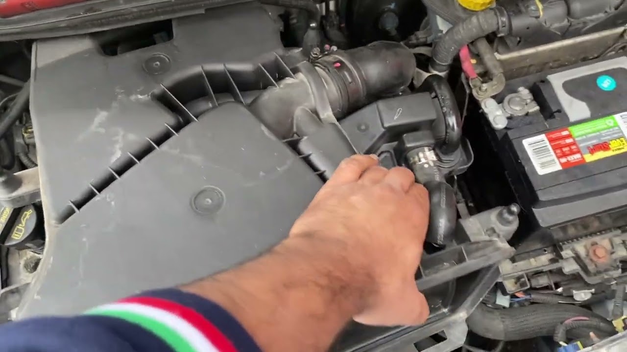 Замена дроссельной заслонки Fiat 500