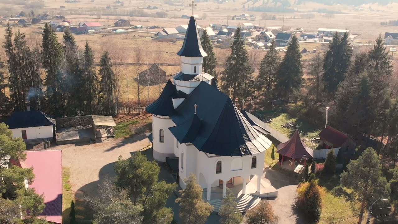 Biserica Poiana Stampei