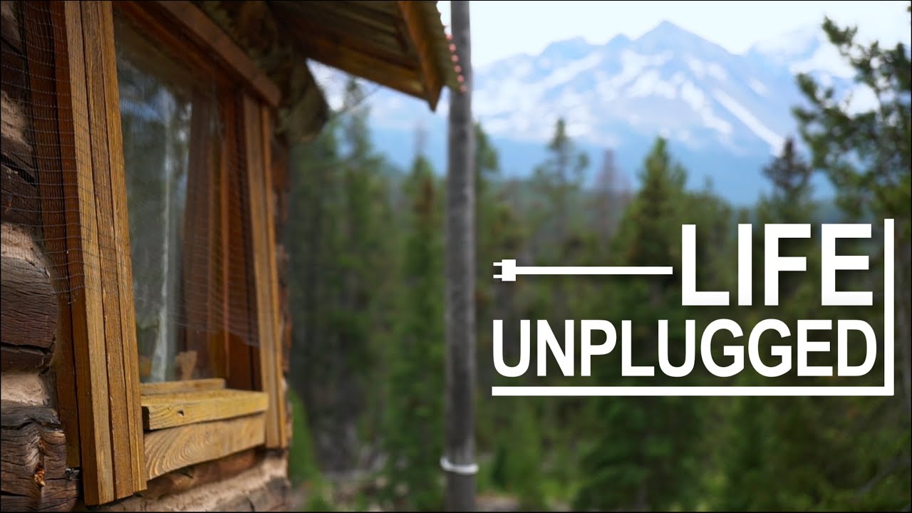 Middle of Nowhere, Living Off-Grid  | Destination Adventure