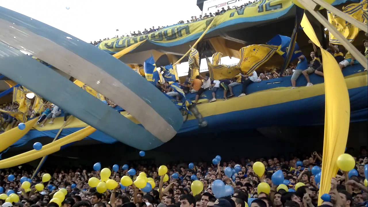 esta la banda que va al frente