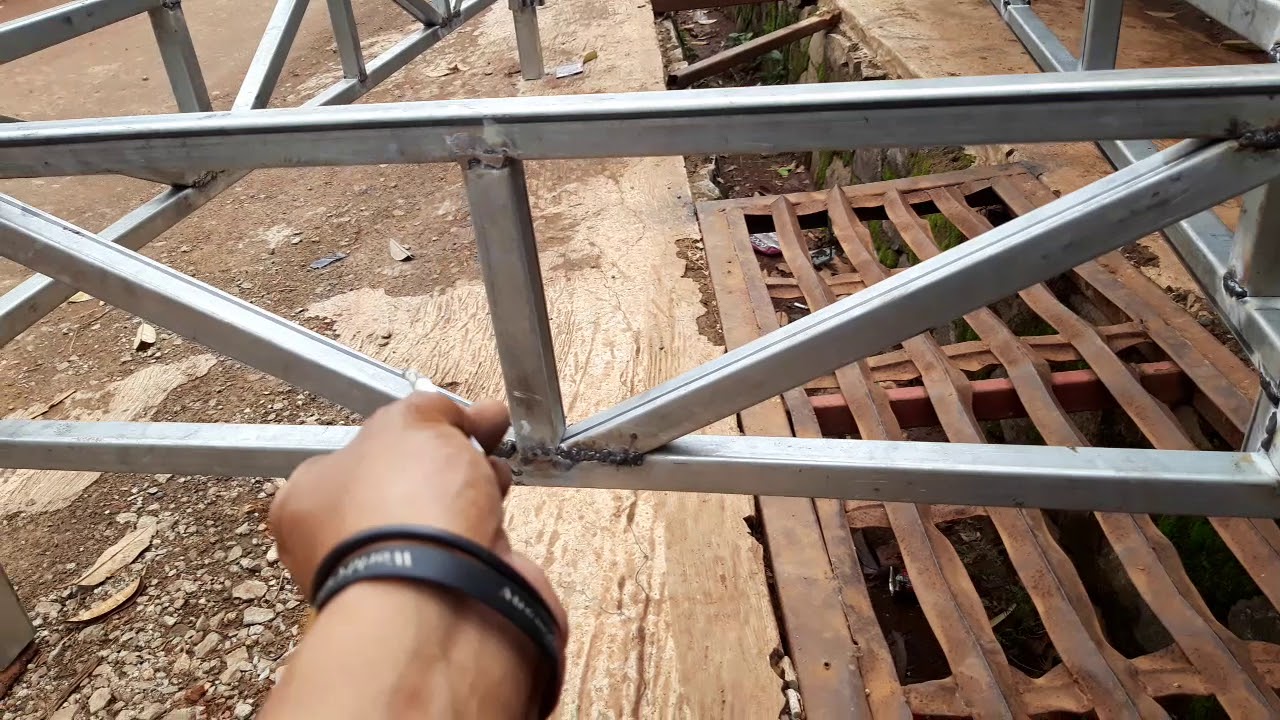 Bikin Panggung minimalis.