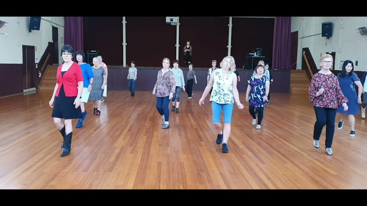 Little Egypt - line dance choreographed by Jo Ludowyk (AUS) 48ct 2 wall Improver