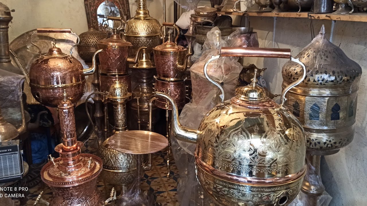 أثريات نحاسية ناذرة و قديمة ، عند السي المحجوب رقم 1 في النحاس باسفي .