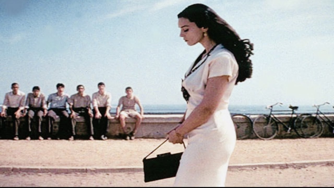 Monica Bellucci - Love