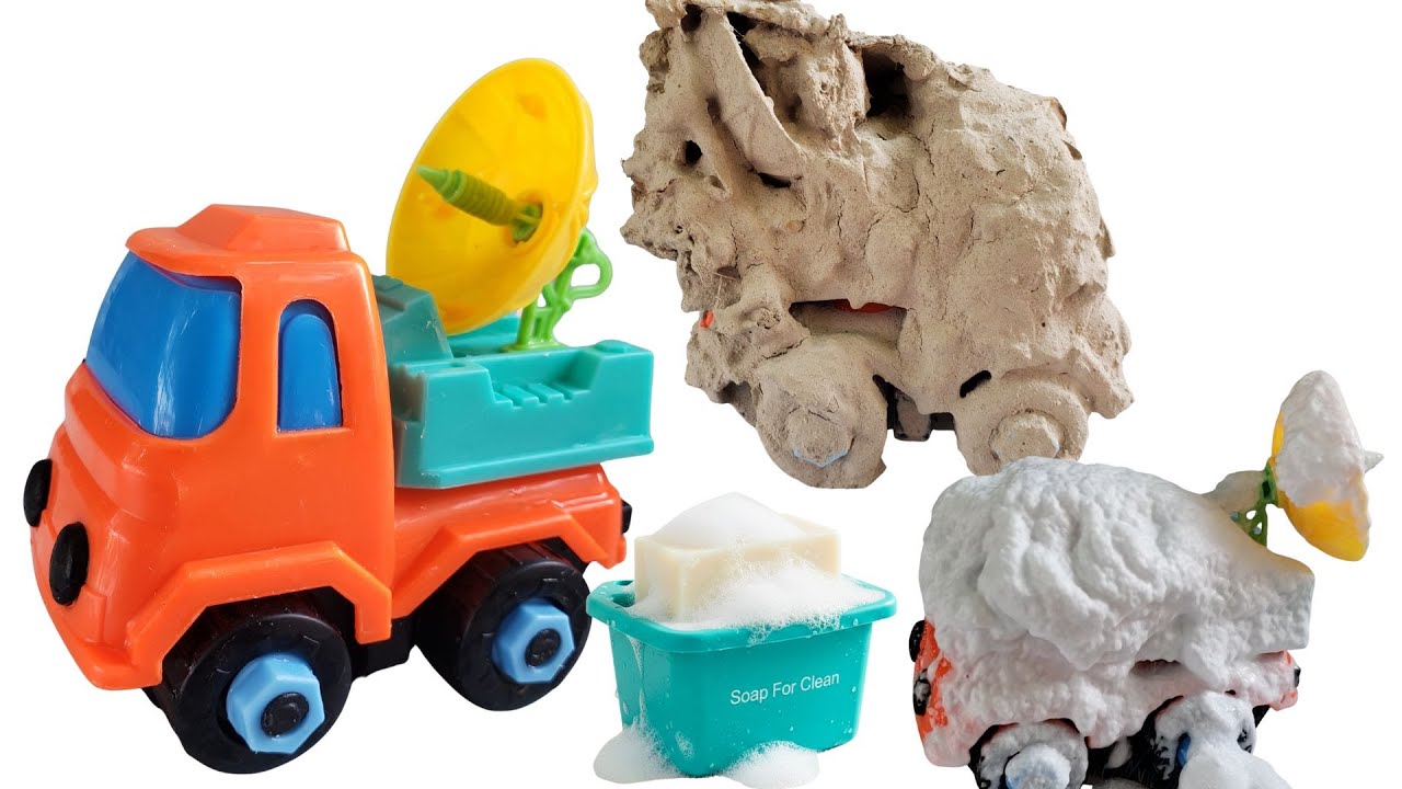 Cleaning a muddy car AMSR #cleaning #asmrvideo #cleantoys #toys