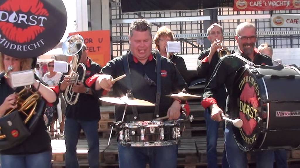 Dweilorkest DORST - Blij dat ik je niet vergeten ben - Katwijk - augustus  2015