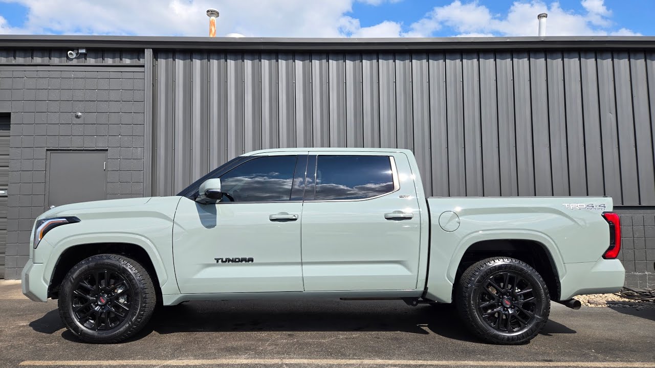 2023 Toyota Tundra SR5 in Lunar Rock (D4881A)