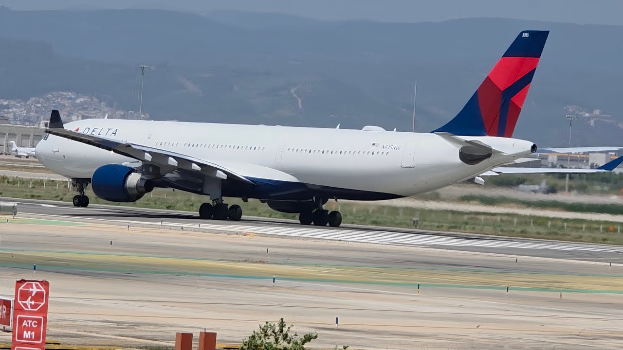 takeoff of the Airbus A330-300 from Barcelona Airport.