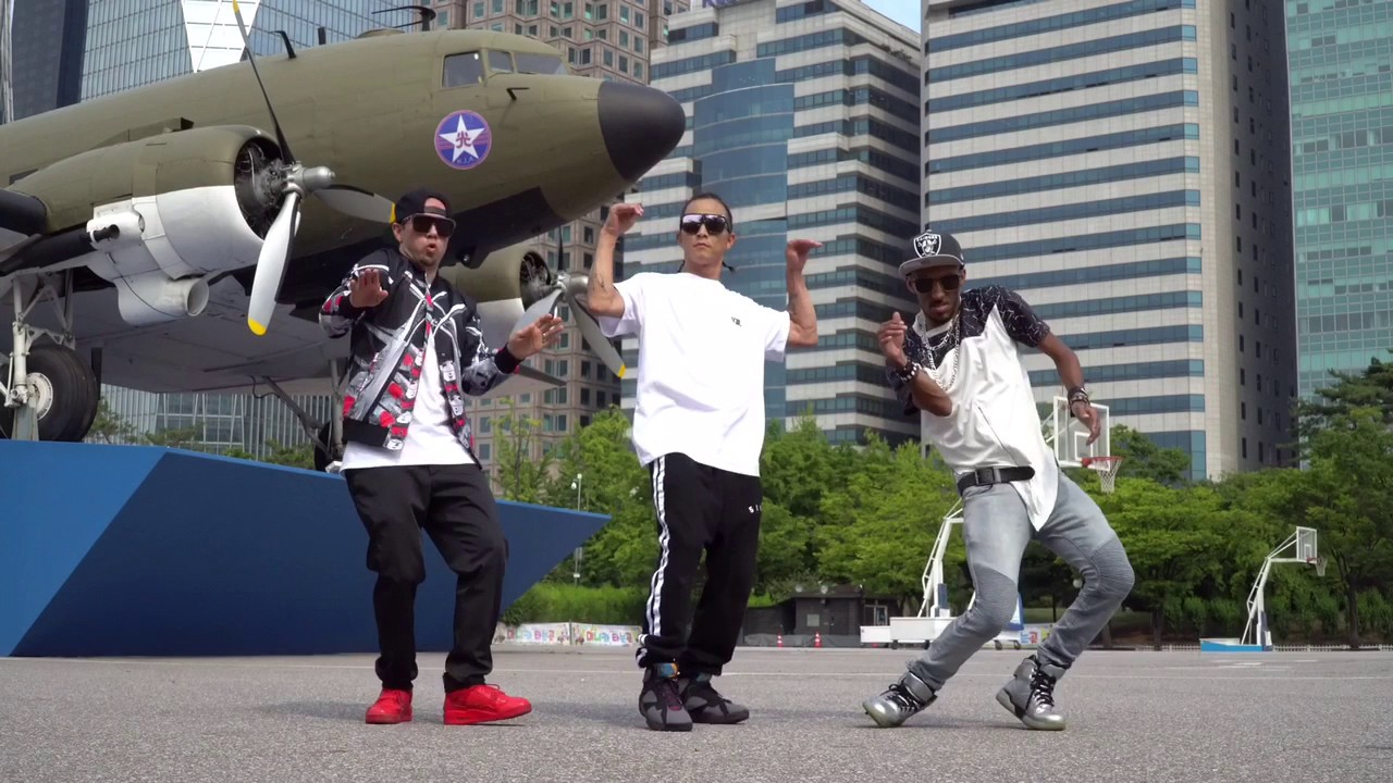 3 Dancers in Korea I MARQUESE SCOTT I POPPIN JOHN I HYUNJOON