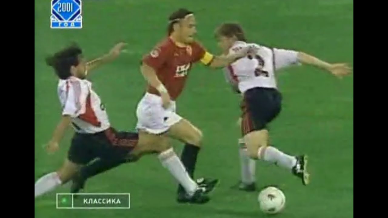 Francesco Totti vs AC Milan 2000/01 Serie A | Football Artistry