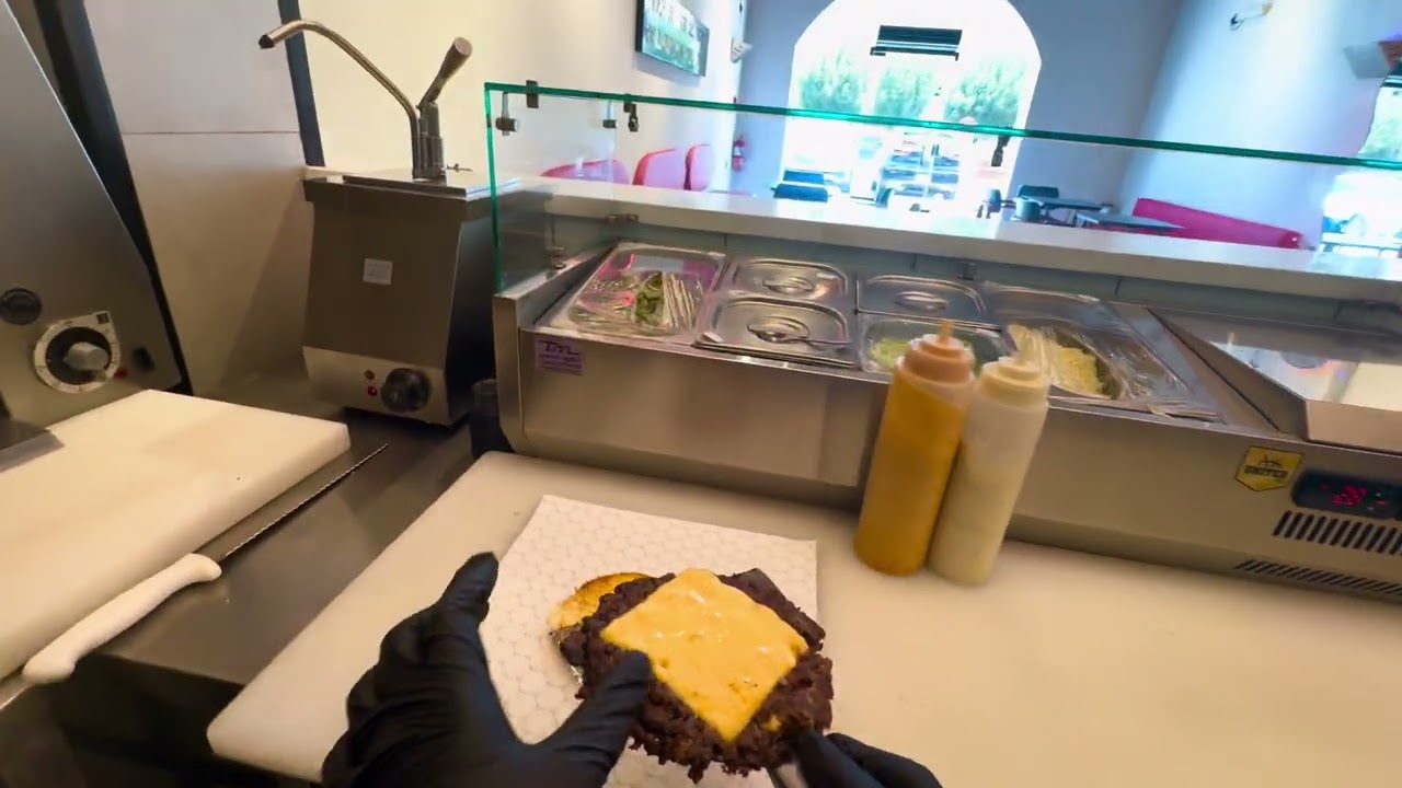 Solo Burger Boss: I Did EVERYTHING in my restaurant today! 🔪🍔