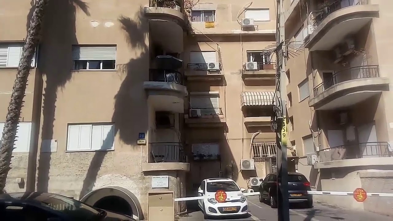 סיור מודרך בעקבות אריק איינשטיין ומרכז תל אביב
