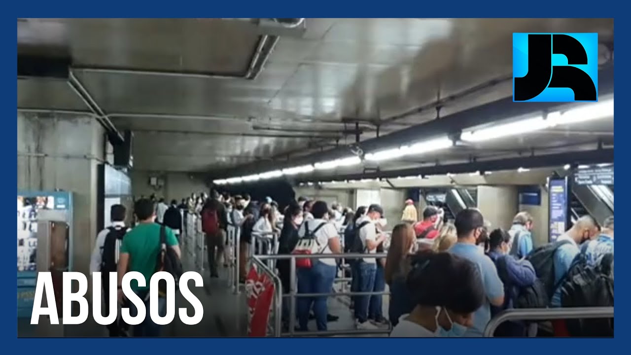Denúncias de importunação sexual em estações do metrô de SP dobram em 2022