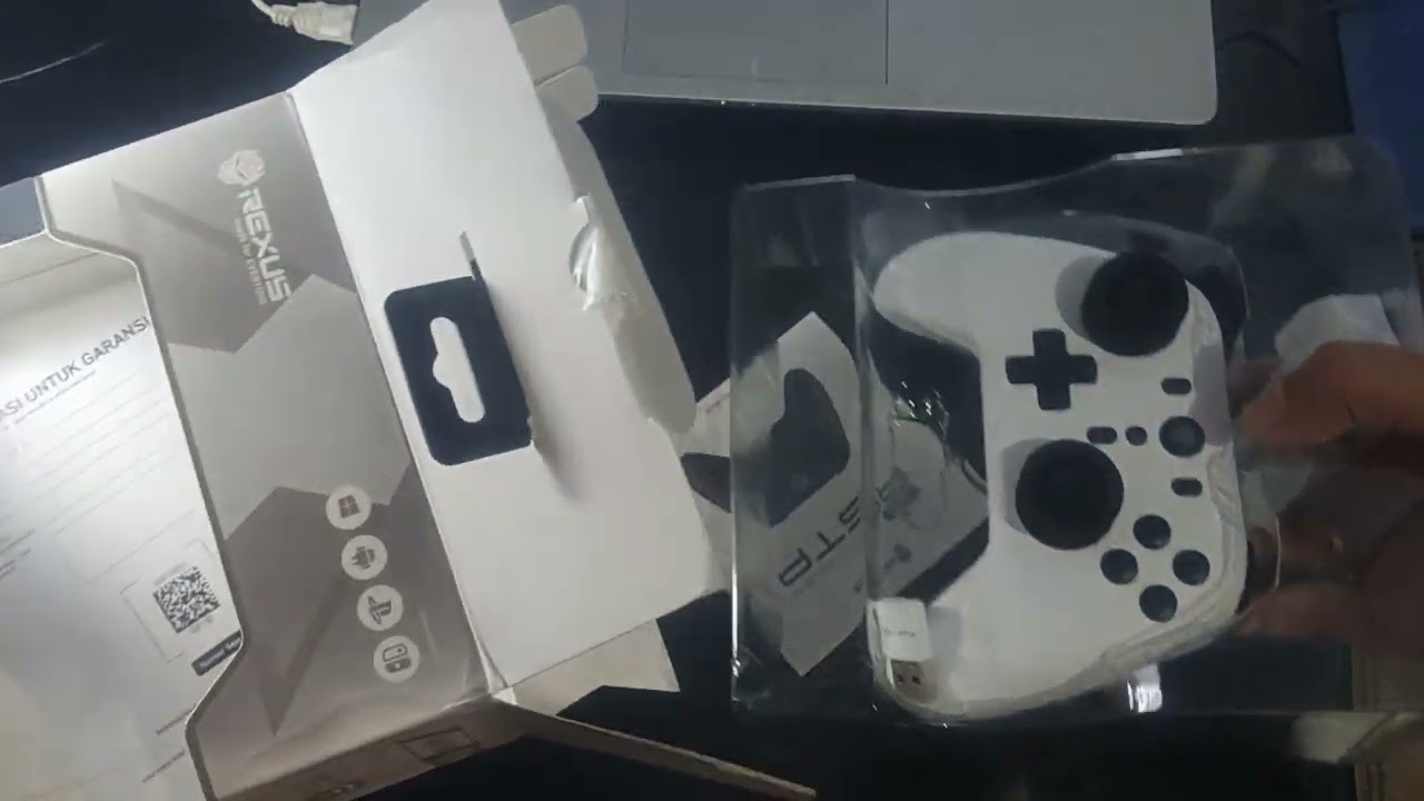 Unboxing Rexus Asta GX150 Gaming Joystick Gamepad Controller With Hall Effect Dual Mode Wireless