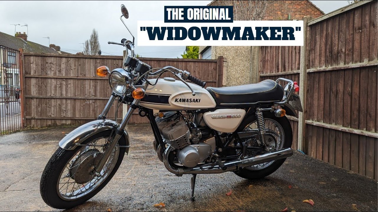 1969 KAWASAKI H1 MACH III 500 | Walkaround and Kickstart | 2 Stroke Triple | Classic Bike