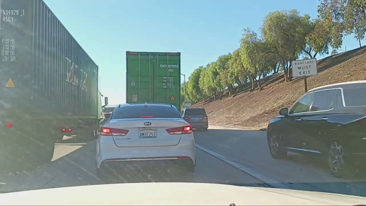 RUMBO A COMPTON FWY 605 Y 105 W
