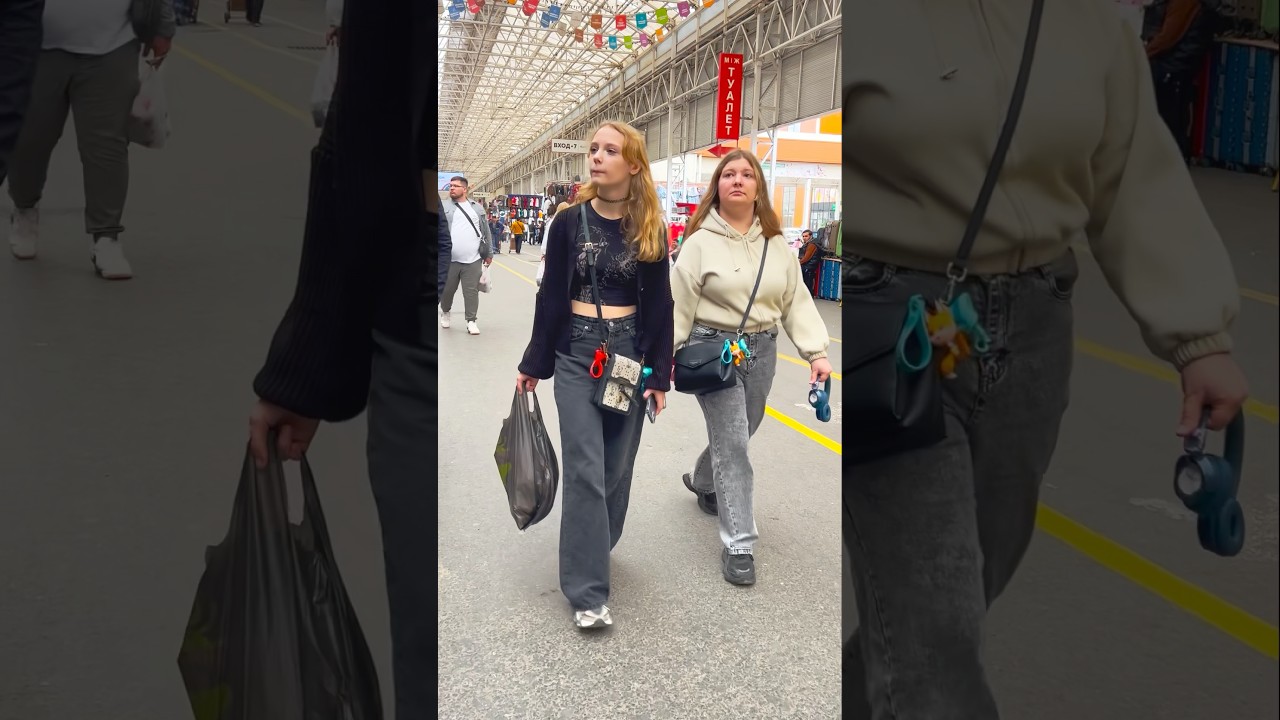 Russian Girls Go CRAZY Shopping Cheap on Moscow Streets 😱🛍️ | Russian Girls Go WILD 🤯