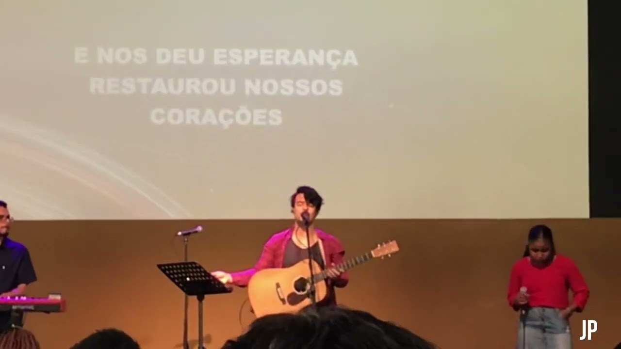 Momentos na igreja comunhão na colheita machava