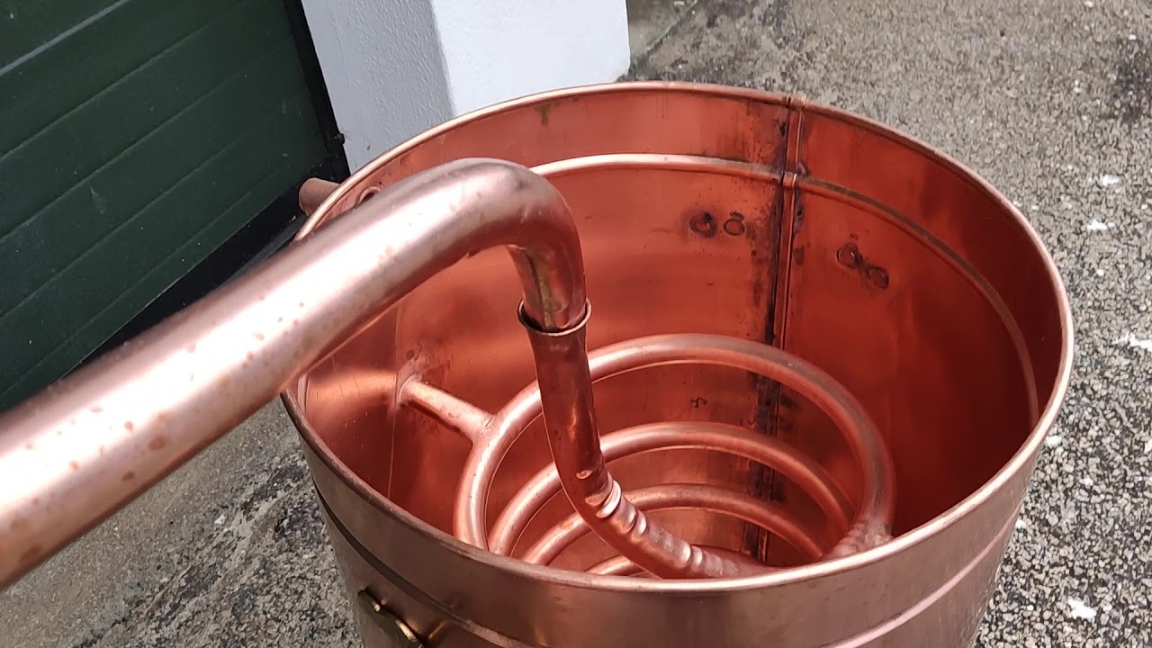 Alambic traditionnel en cuivre 150 litres - Cobrelis