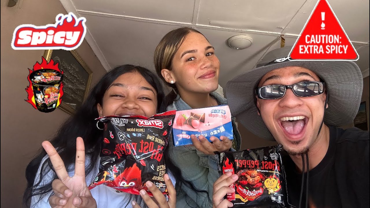 Spicy noodles Mukbang with my friends 🥵😱