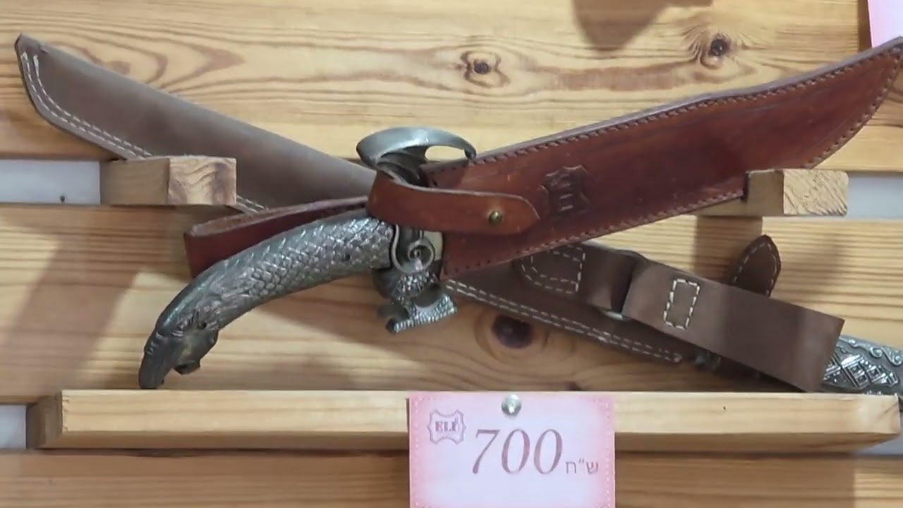 Respect # 2431 How “lifetime” 3 mm leather cases are made — Eli’s workshop.