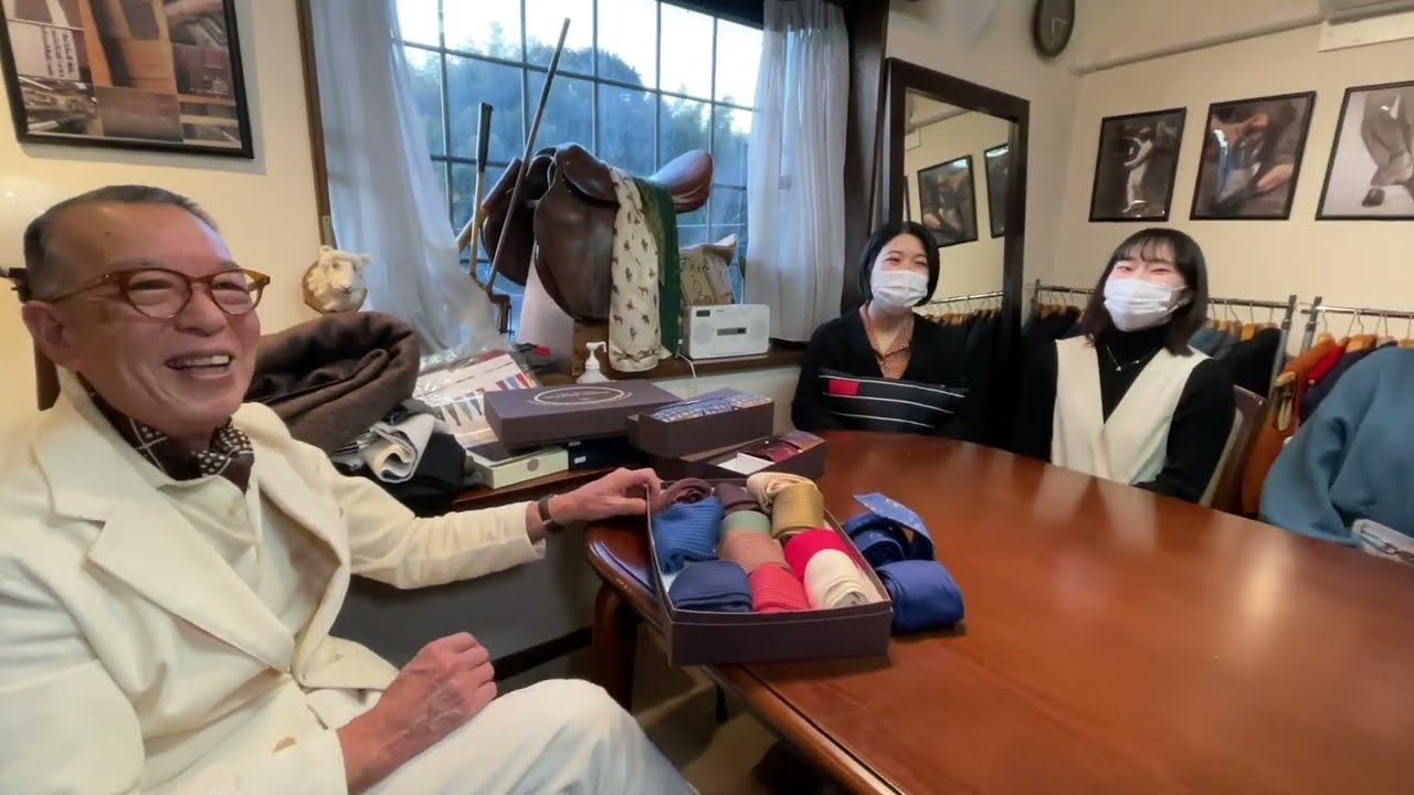 77歳のオシャレ老紳士に、女子大生3人組が凸撃して人生を学んでみた。