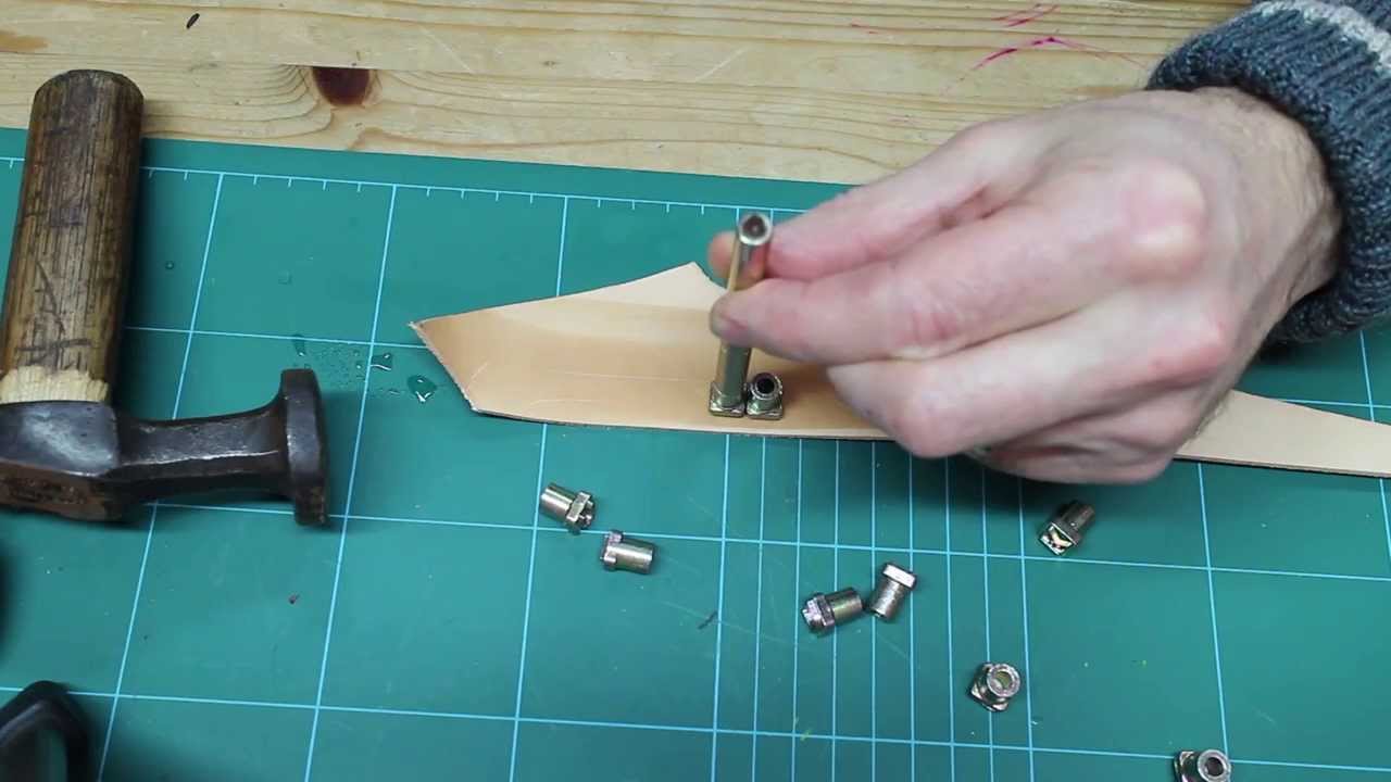 Stamping Designs on Leather