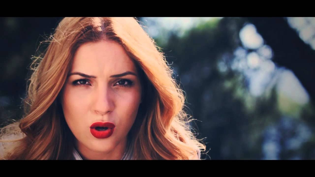 Βαλάντω Τρύφωνος - Να Μου Εξηγήσεις | Valanto Trifonos - Na mou Eksigiseis - Official Video Clip
