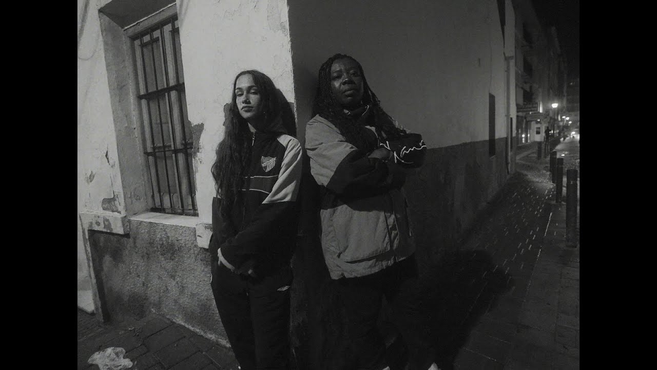 Flavia Beaka -  FUCK FAME feat Faenna ( Prod. Naf Loops)