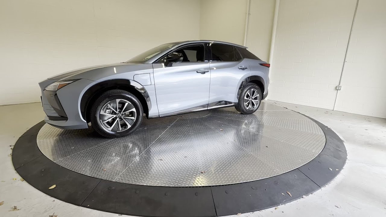 Used 2025 Lexus RZ RZ 450e Premium JTJAAAAB9SA028378 Alexandria, Springfield, Chantilly, McLean