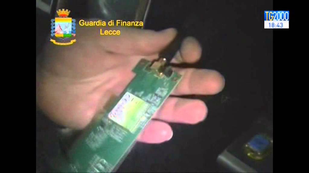 Slot machine gestite e truccate dalla mafia