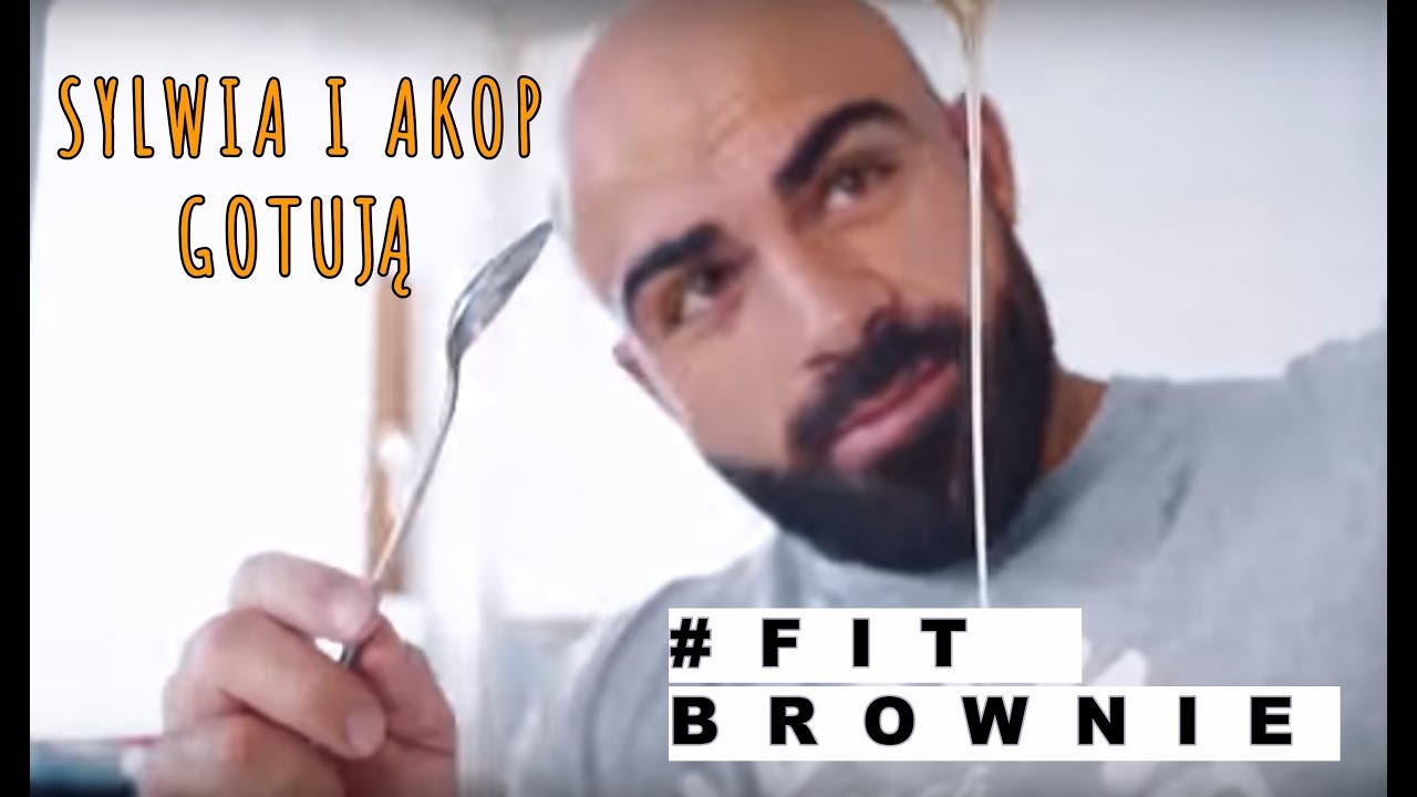 Kochasz brownie i jesteś na diecie? Ten przepis jest dla Ciebie! [Sylwia i Akop Gotują]