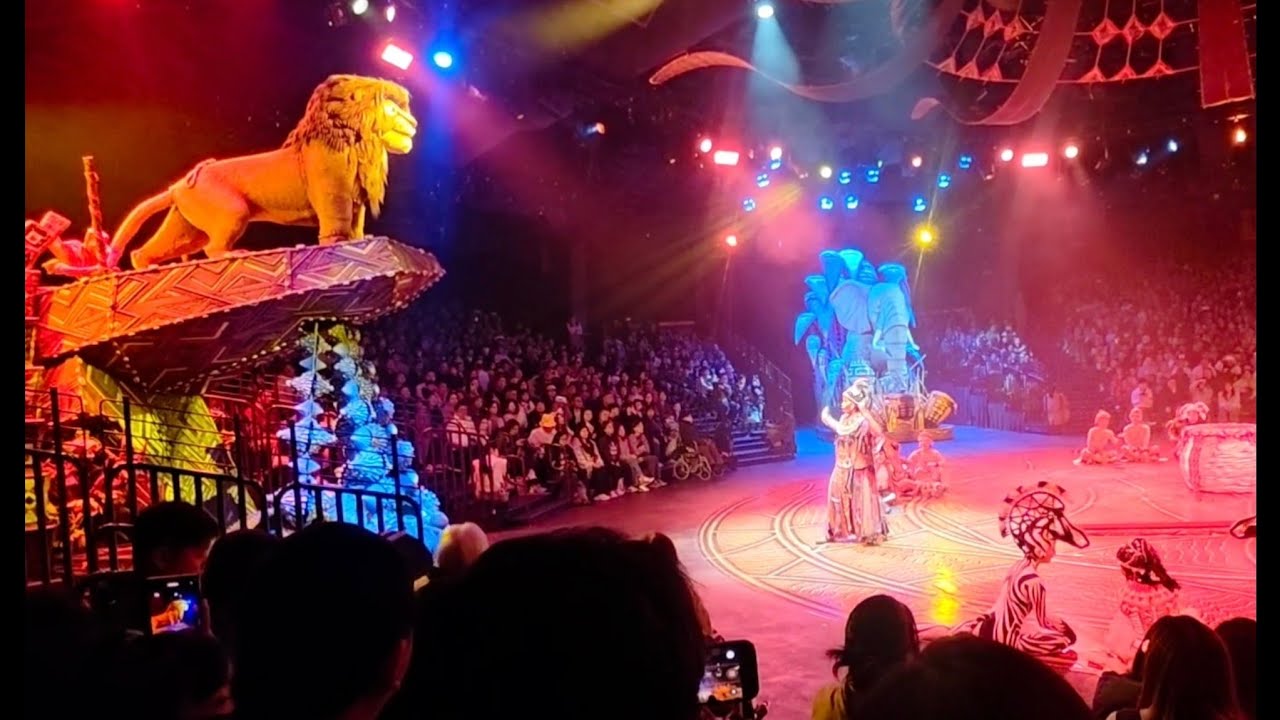Epic Lion King 2026 Theater Spectacular  Full Performance at HK Disneyland! 🔥🏰