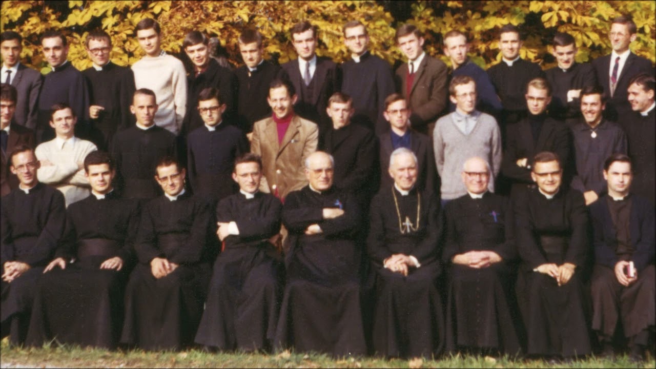 Mgr Lefebvre explique à des protestants la crise de l'Église [Conférence]
