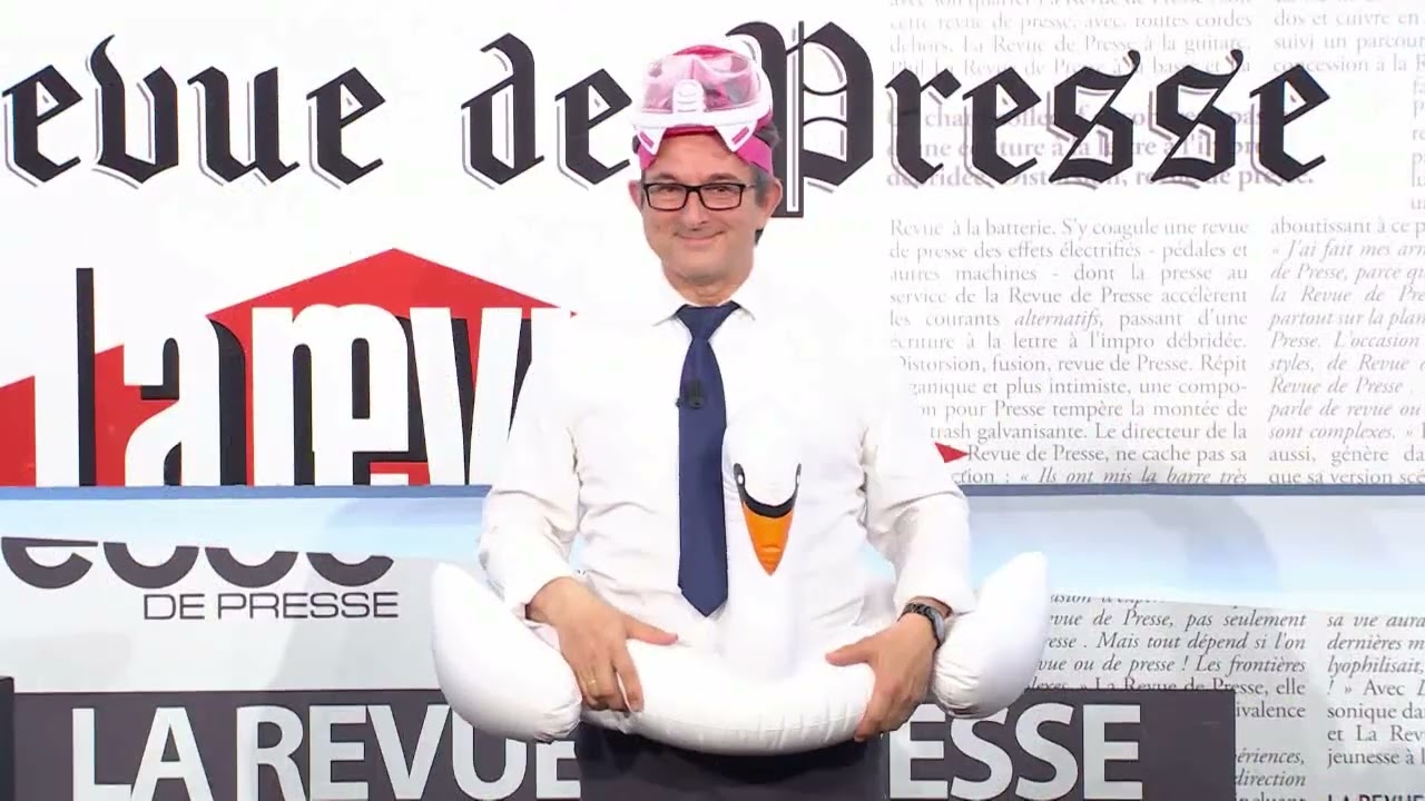 Hollande part en vacances... et en vrille !