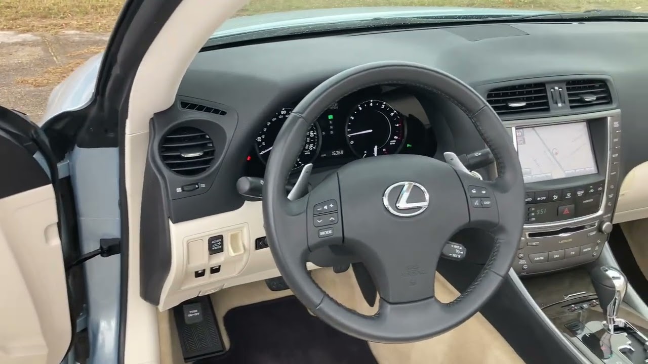 Lexus IS350 Walkaround + Convertible top operation