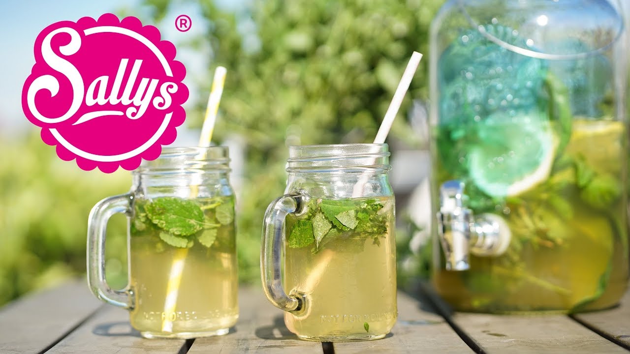 Kr&auml;uterlimonade / Almdudler / Rivella / ohne Zuckerzusatz / Sallys Welt