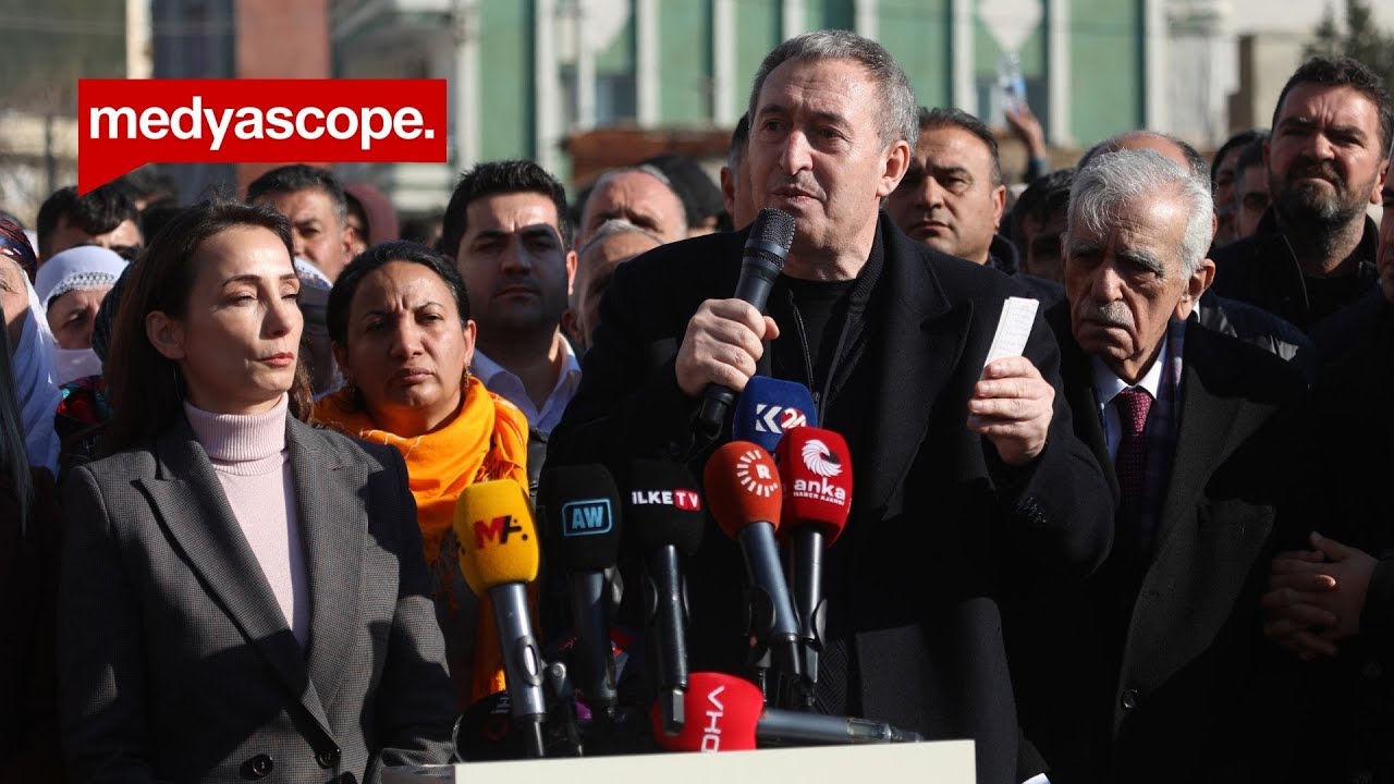 Tuncer Bakırhan, Mardin’in Nusaybin'de düzenlenen Rojava'ya destek yürüyüşünde! #CANLI