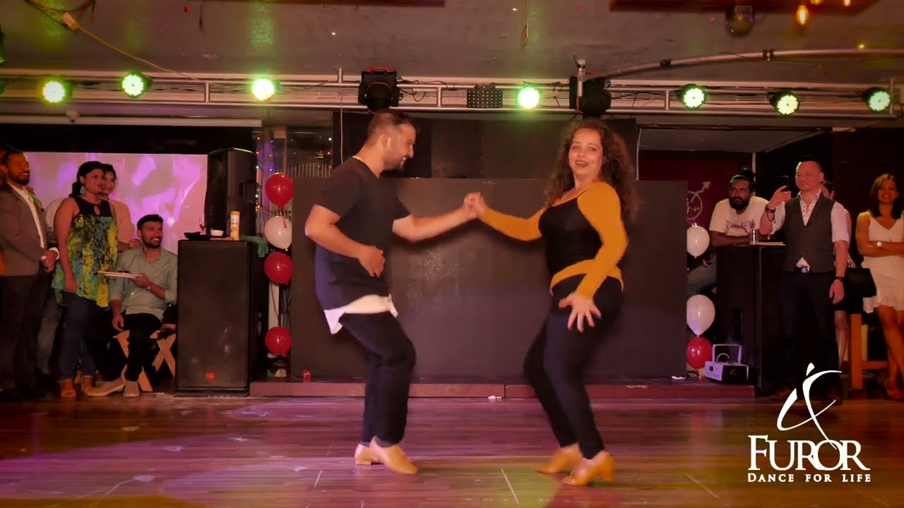 Bachata Dance Performance on Cuchi Cuchi by Prince Royce | Yatin Supreme | Furor Pune