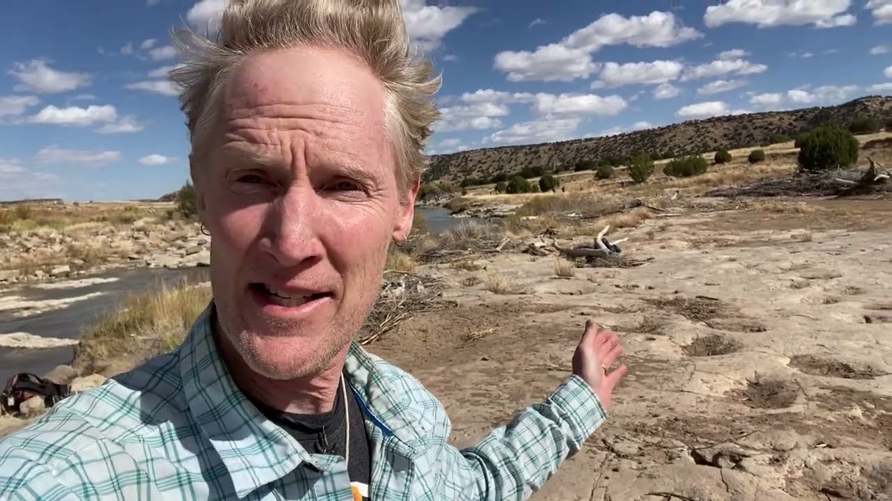 Sixty Seconds of Science: Gigantic Dinosaur Trackways