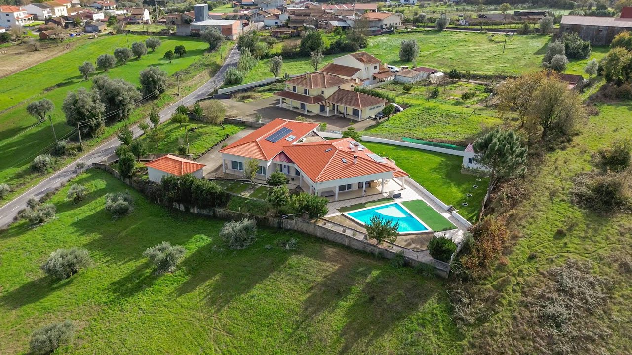 MORADIA| T5|PISCINA| CAMPO| CIDADE| ZONA de COIMBRA