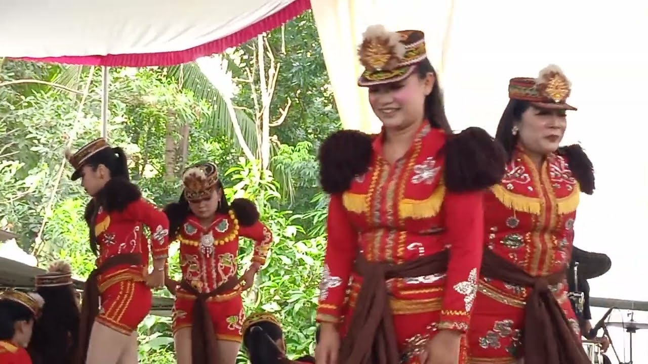 DOLALAK SEKAR KENCANA BURUNG GELATIK